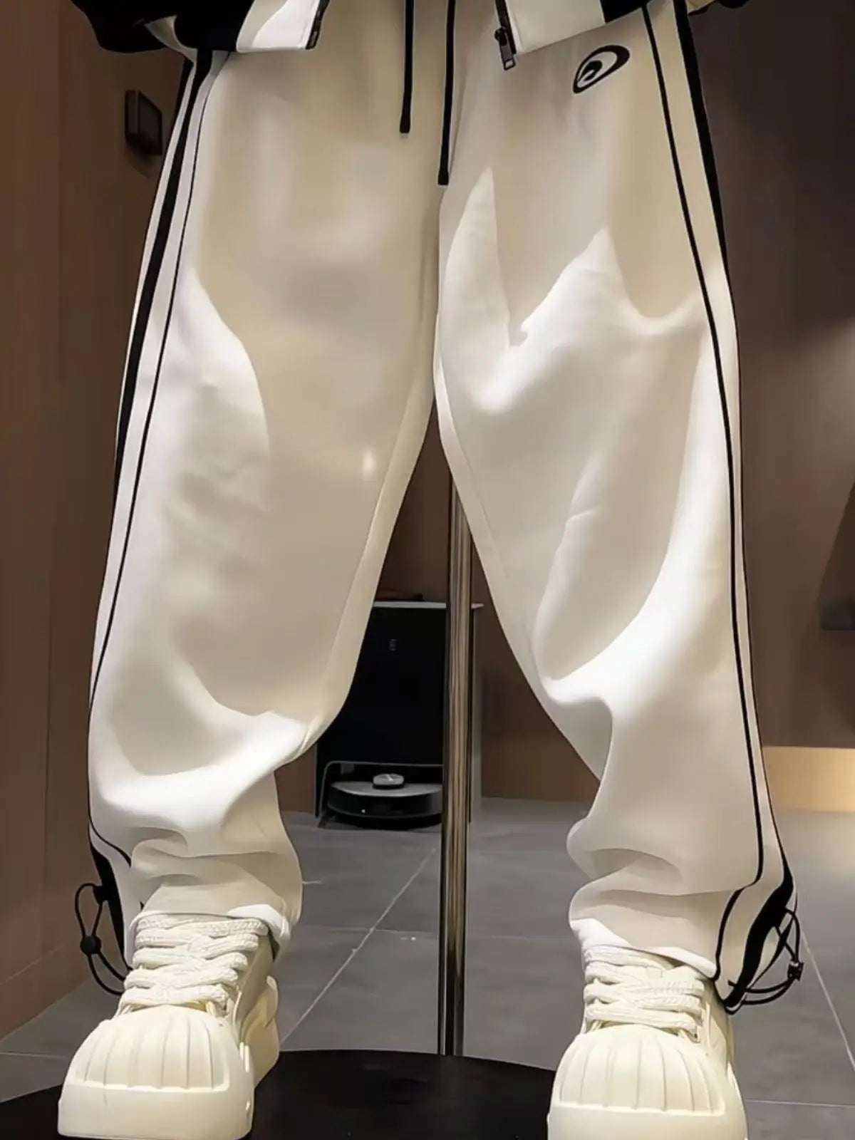 Men's Trendy Sporty Sets Stand-up Collar Jacket Sweatpants Casual 2 piece Spring Autumn 2026 Fashionable Simple Suit