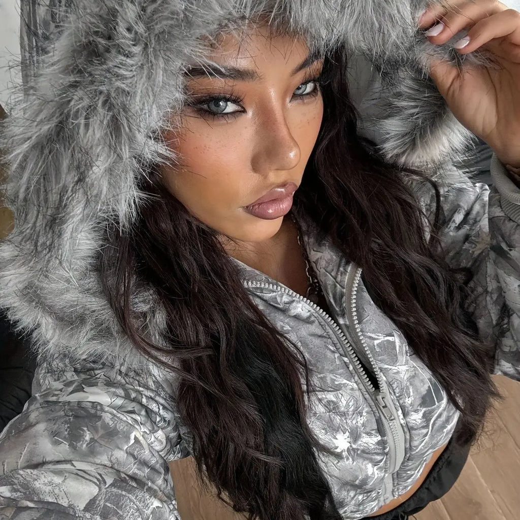 New Women's Short Down Jacket Faux Fur Trim Hooded Zipper Front Pleated Waist Long Sleeve Winter Warm Slim Fit Padded Jacket
