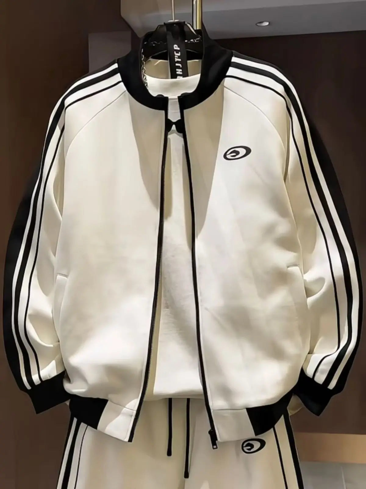 Men's Trendy Sporty Sets Stand-up Collar Jacket Sweatpants Casual 2 piece Spring Autumn 2026 Fashionable Simple Suit